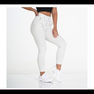 NVGTN Light Grey Relaxed Joggers